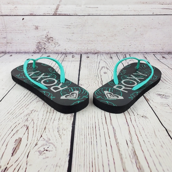 *Sold New Roxy Mellon III  Thong Sandals - Picture 4 of 7